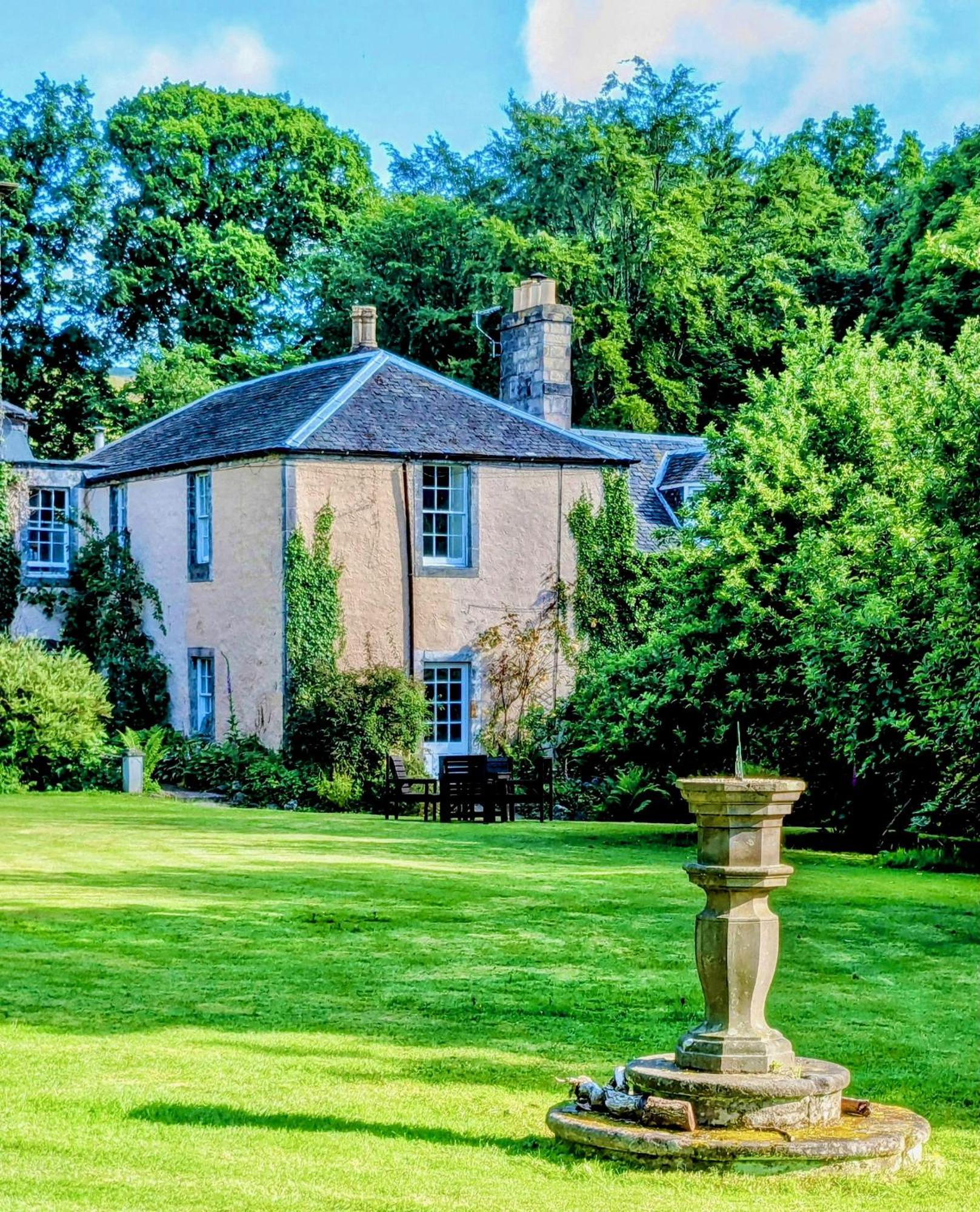 Powis House Mid Cottage Stirling Eksteriør billede
